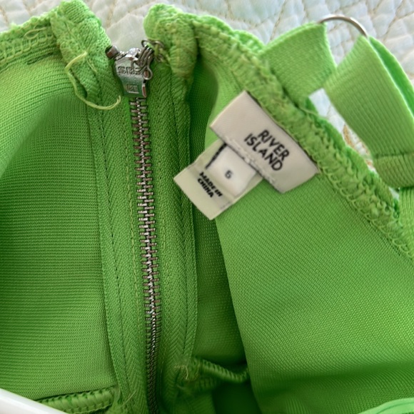 Neon green fringe dress - Picture 7 of 8